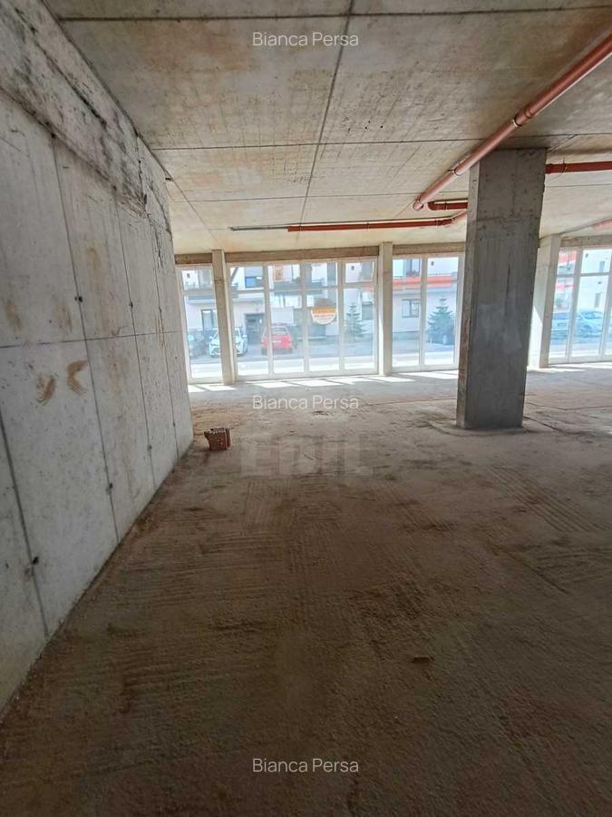 Spatiu comercial - 2