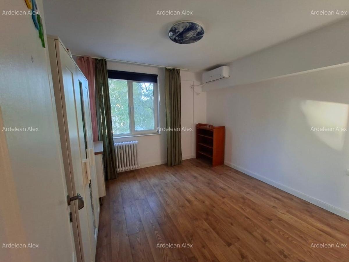 3 camere Aleea Rm. Sarat - 11