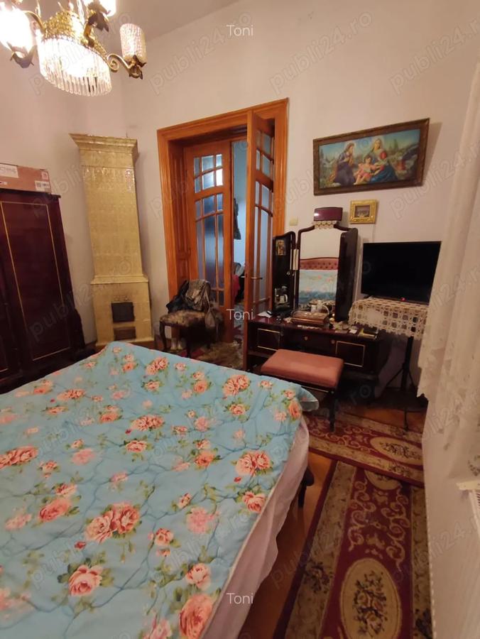 Casa de vanzare Sec2 zona foisirul de foc - 1