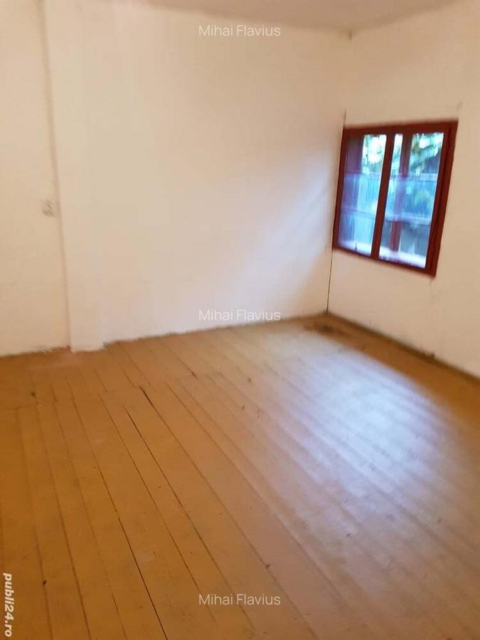 Casa sau spa?iu comercial - 8