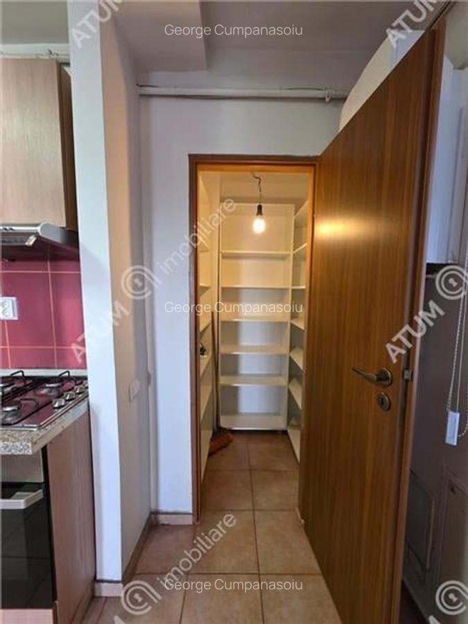 Apartament cu 3 camere decomandate 2 bai si 3 balcoane zona Strand - 17