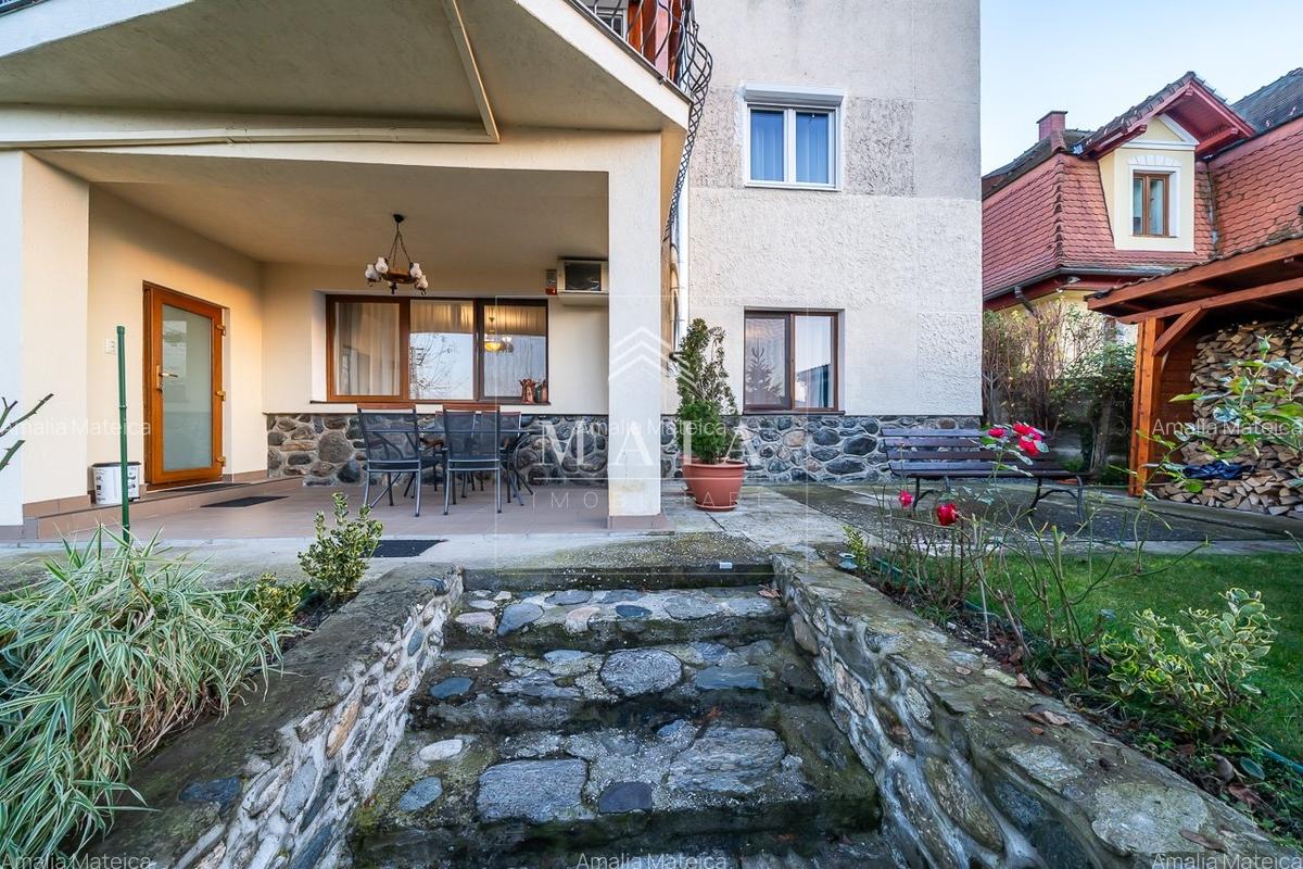 Apartament 3 camere, terasa si parcare, Strand-la 5 min de Parcul Sub Arini - 1