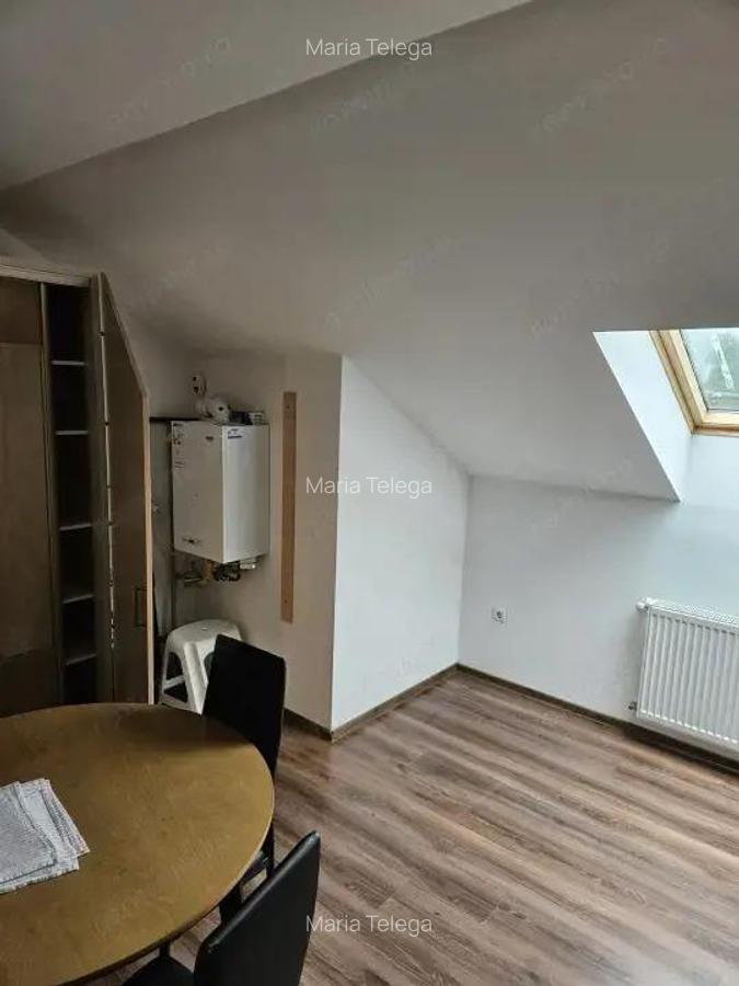 3 camere de inchiriat in Bra?ov, la mansarda, 10 min de mers pe jos de Centru - 2