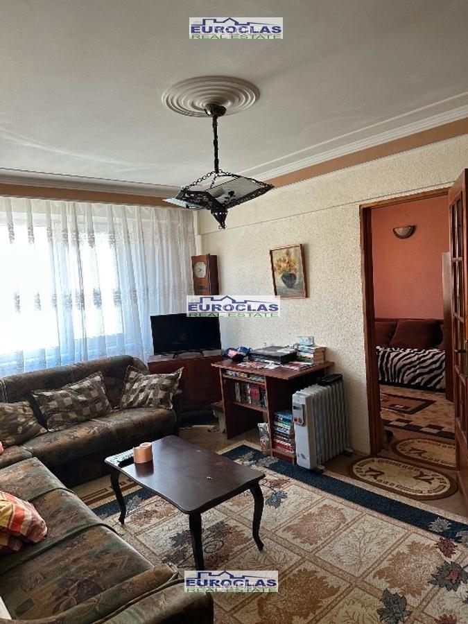 Apartament 2 camere – Ultracentral, Piața Ovidiu - 82.000 euro (Cod E8) - 2