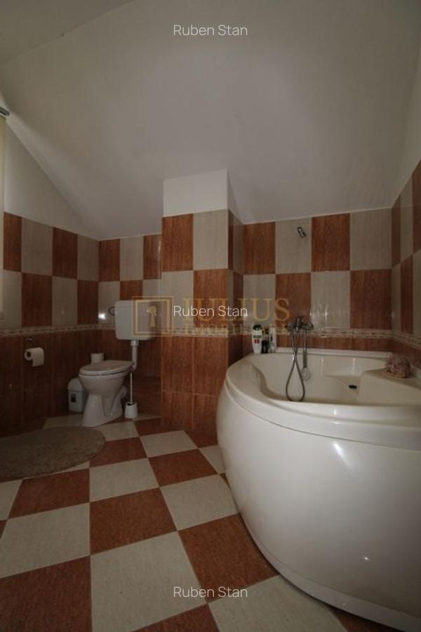 Casa in Blascovici, 5 camere + 3 bai, centrala proprie - 28