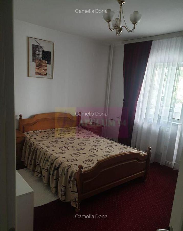 Vanzare apartament 4 camere, zona Mall Vitan, decomandat - 6