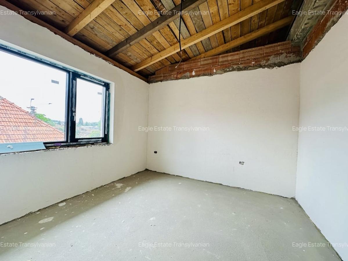 Casa finalizata in Gruia, 5 camere, 3 bai, 145 m2 utili - 3