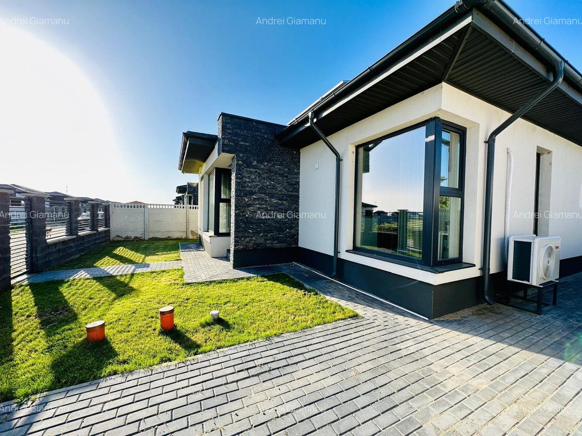Casă modernă pe parter în comuna Berceni | 3 camere | 375 mp teren | 135.000 € - 1