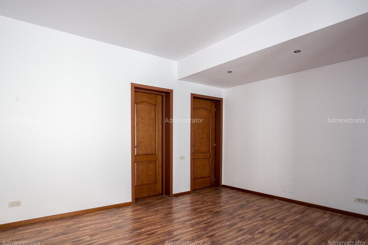 Vila de vanzare in zona Floreasca - 1 Vila de vanzare in zona Floreasca - 1