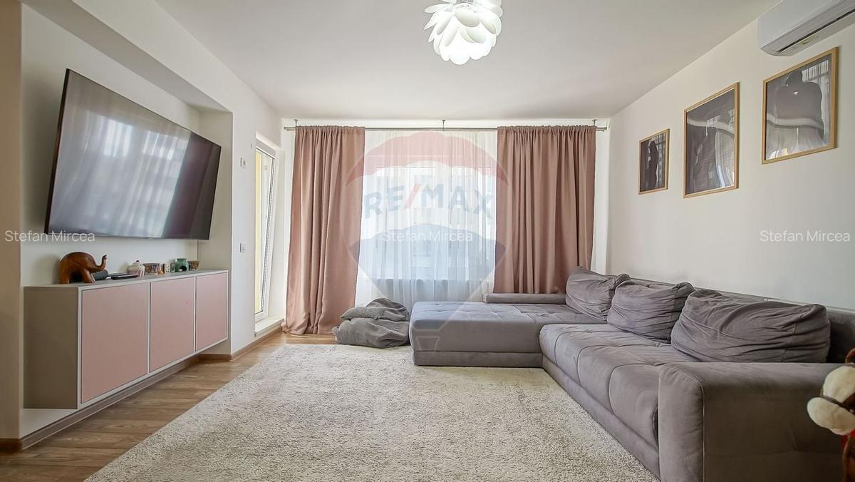 Apartament cu 2 camere si boxa de vanzare la Top City in Tractorul - 15 Apartament cu 2 camere si boxa de vanzare la Top City in Tractorul - 15