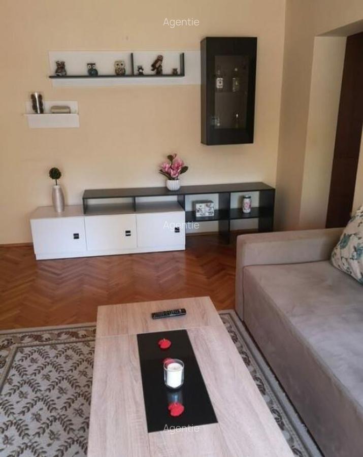 Inchiriez Apartament 2 camere Tineretului - 1