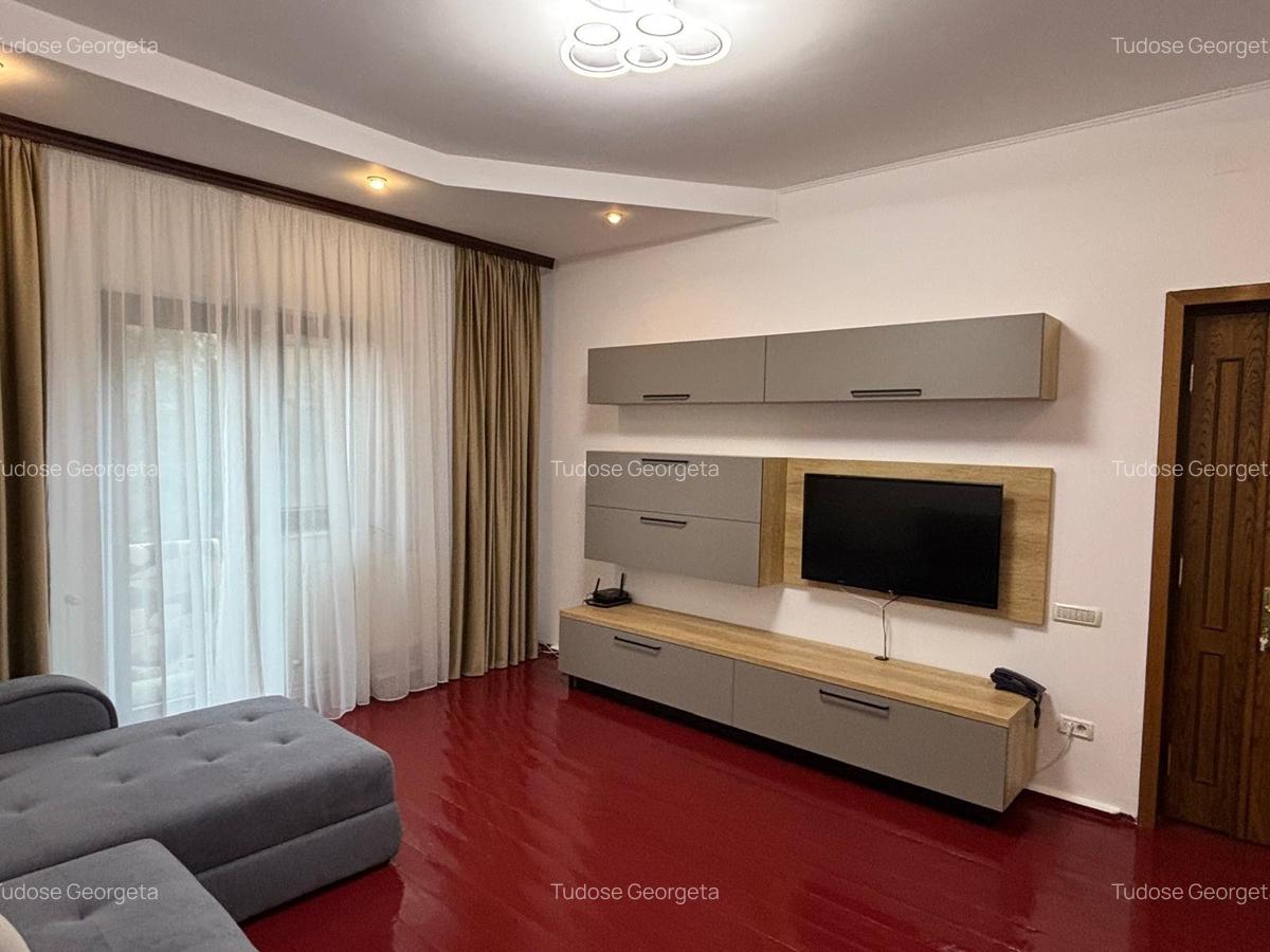 Casă cu 4 camere în Central - 7