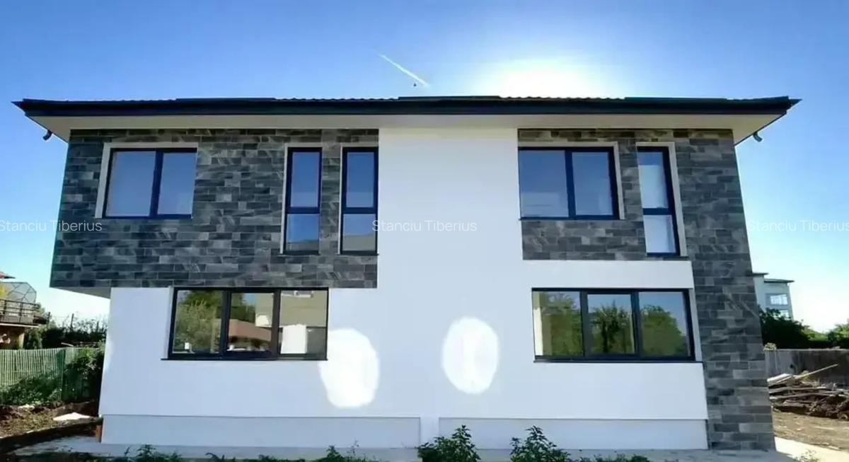 Casă cu 3 camere în Prelungirea Ghencea - 3