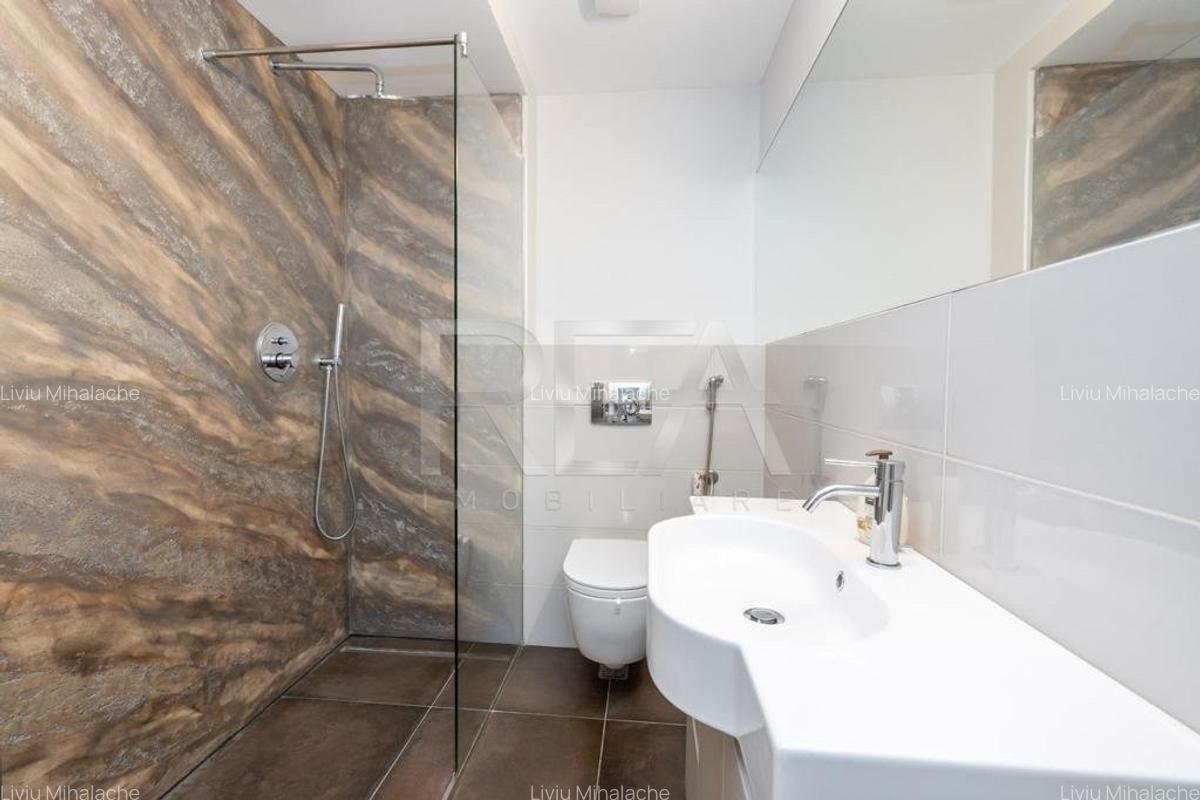 Apartament 4 camere cu loc de parcare si boxa in Lighthouse-Cartierul Francez - 12
