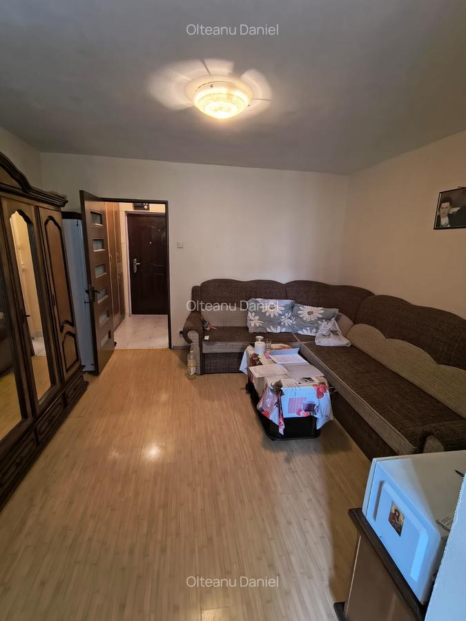 Garsonieră semidecomandată în Ghencea - 1