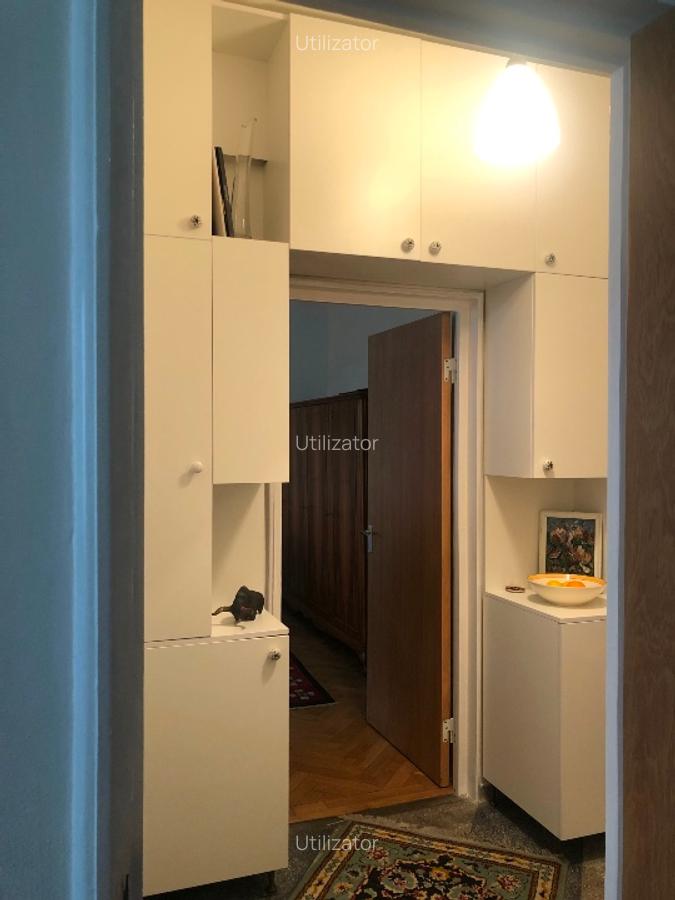 Vând garsonieră în București, zona Universitate, suprafața totală 59 mp - 3