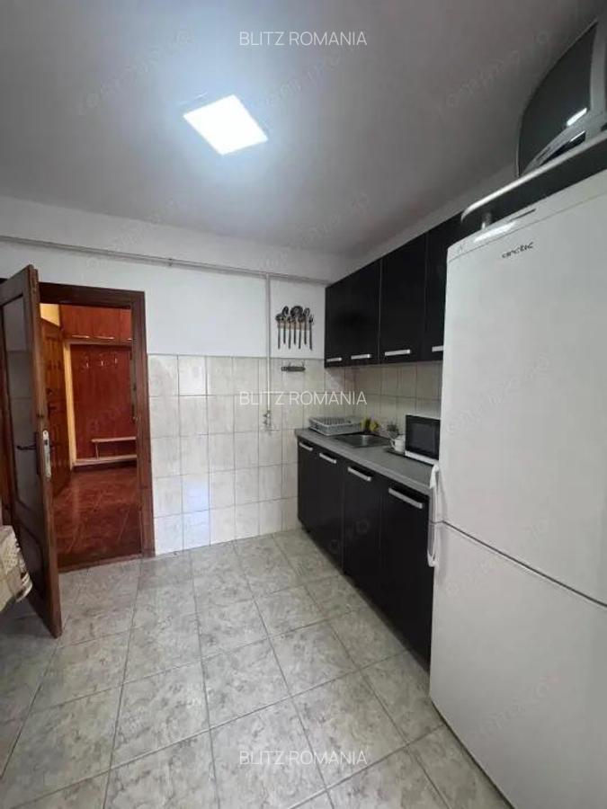 Apartament 3 camere, zona Calea Bucovinei , Radauti - 4