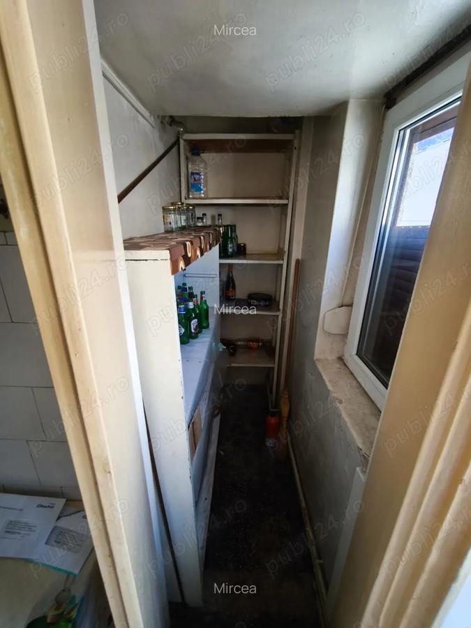 Inchiriez apartament 2 camere ultracentral in zona Patria - 8