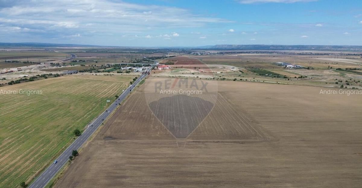 Teren Tisita/ DN2 E85 2.75 ha - 3