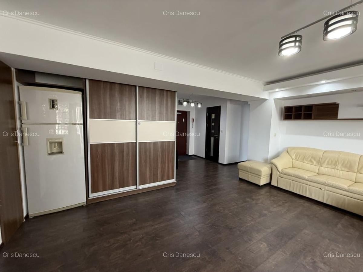 4 cam 100mp Iancului nr 1 loc parcare inclus, proprietar - 2
