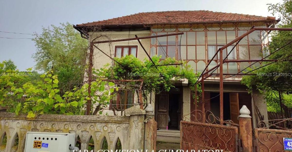 CASA CU TEREN 1730 MP, UTILITATI RACORDATE - 2