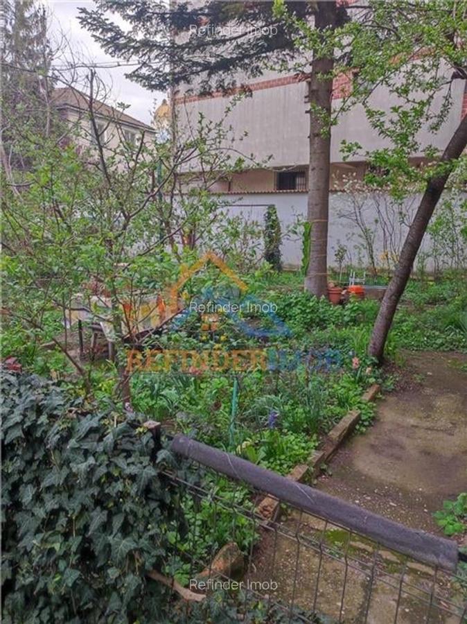 Apartament cu 3 camere semidecomandat, mobilat în Cotroceni - 12