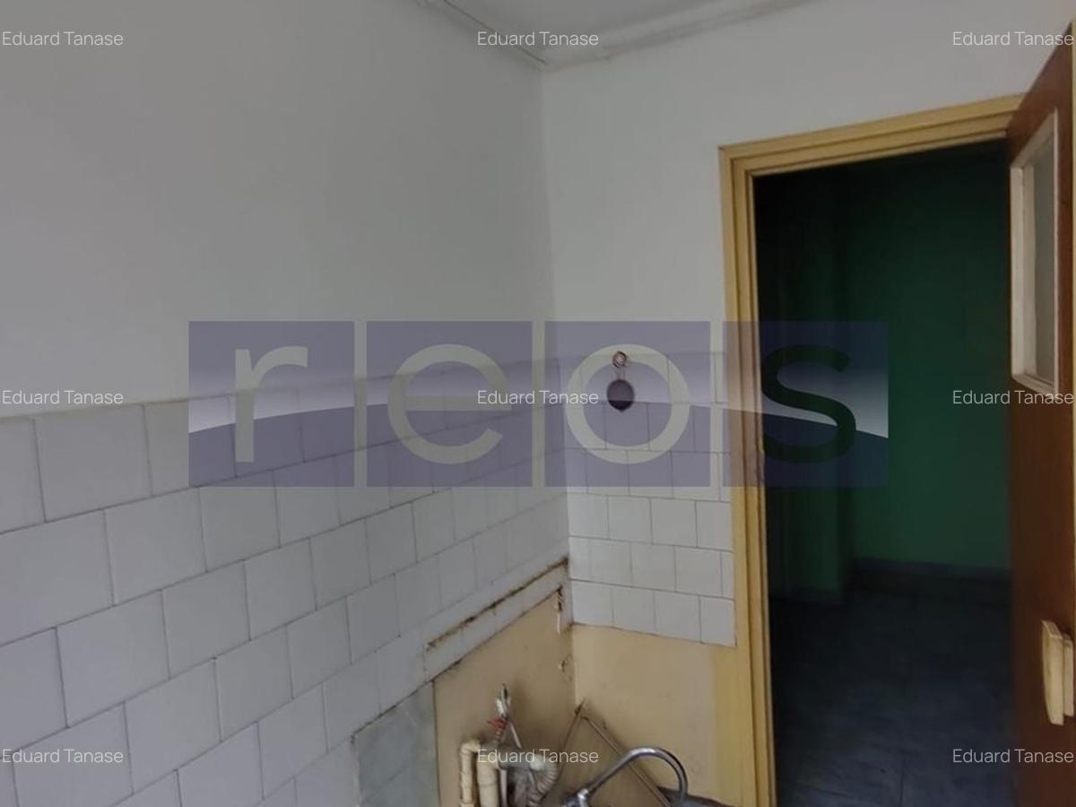 VANZARE GARSONIERA SPATIOASA I LIBERA I METROU I RAUL DOAMNEI - 5
