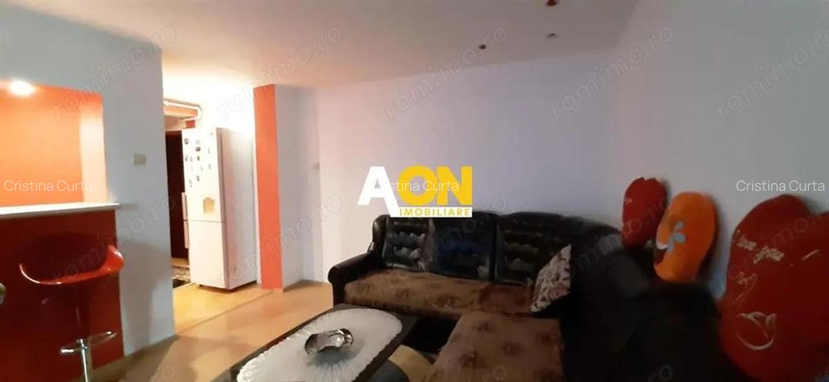 Apartament 3 camere, etaj 1, Cetate - 3