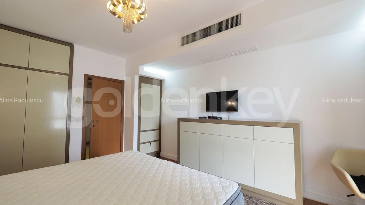 Apartament cu 3 camere decomandat, mobilat în Șoseaua Nordului - 12