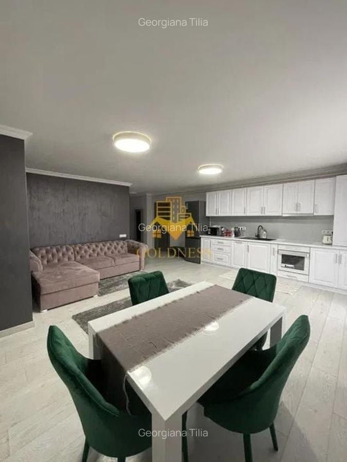 Apartament cu 3 camere semidecomandat în Dâmbul Rotund - 1