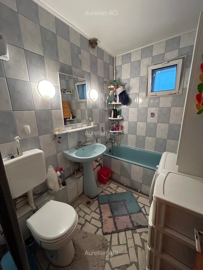 Aviatiei Nicolae Caramfil,2 balcoane, 2 Gr sanitare, 80 mp - 8