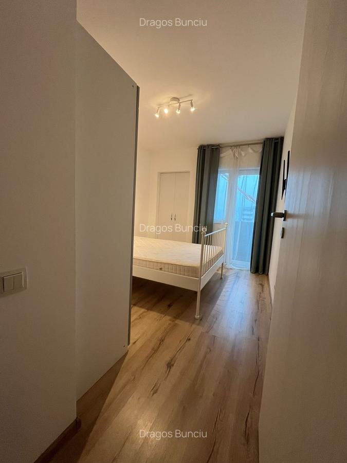 Apartament cu 2 camere decomandat în Apărătorii Patriei - 7