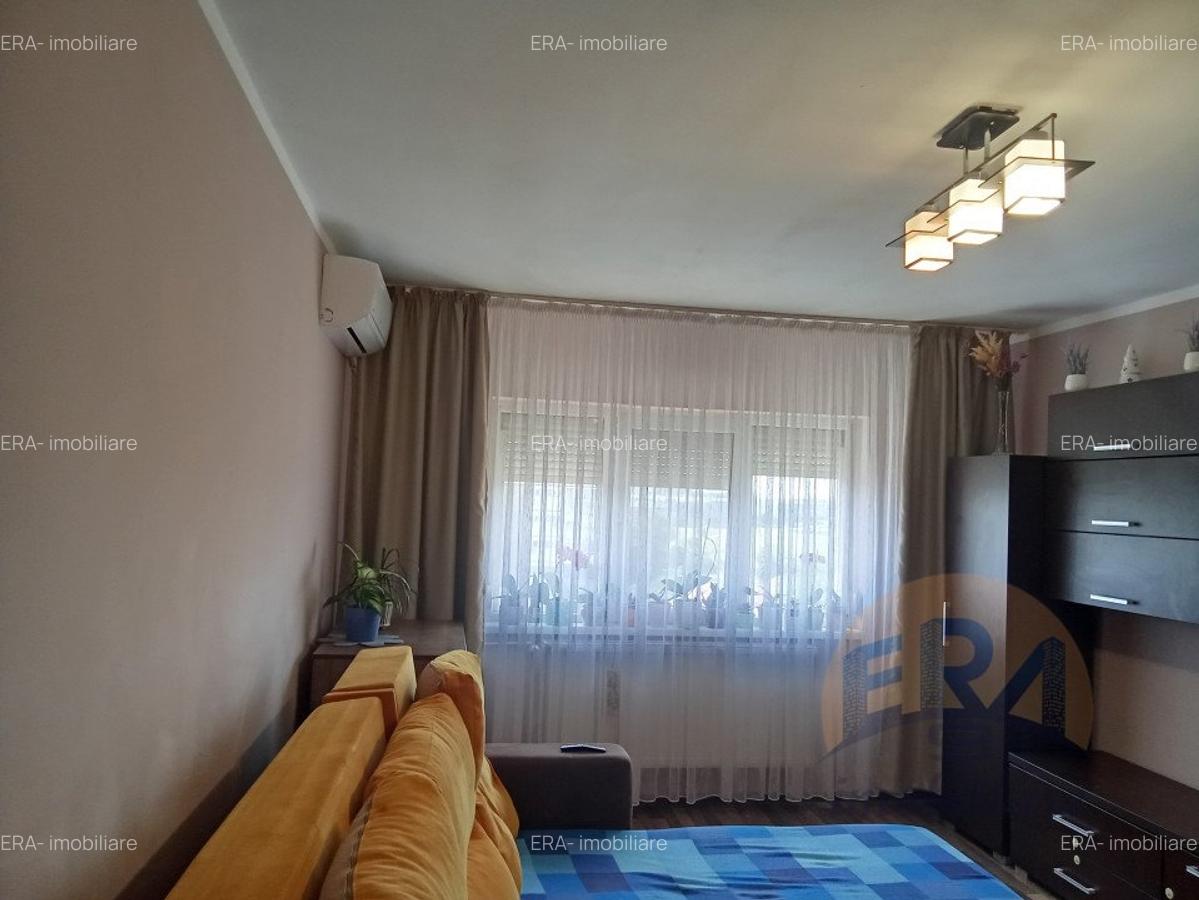 Apartament cu 3 camere decomandat, mobilat în Cantemir - 4