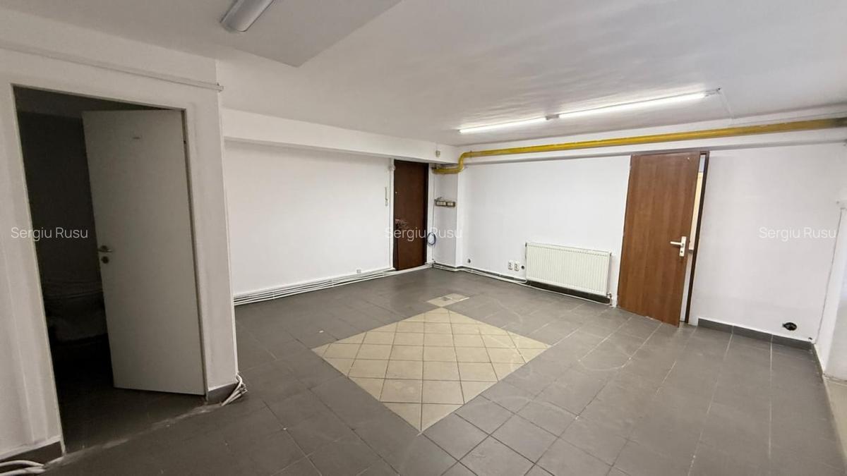 Spatiu multifunctional, 149 mp, zona UMF str Sighisoarei - 9
