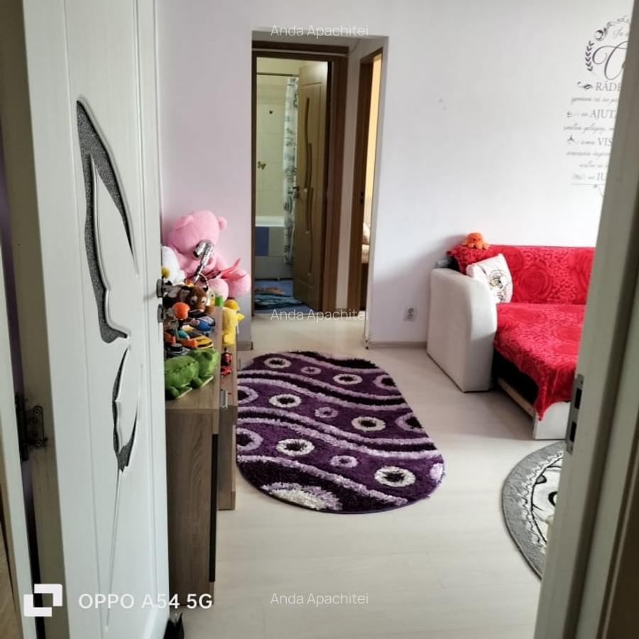 Apartament 2 camere Semidecomandat Noua - 2