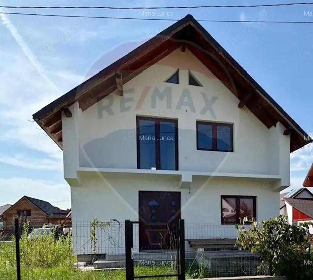 Casa / Vila cu 5 camere de vanzare - 3