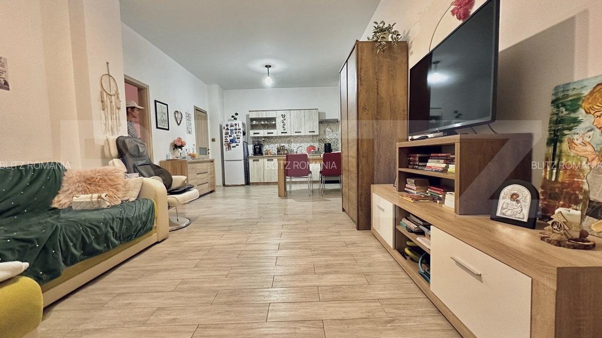 2 camere, central, 55 mp, cladire noua - 2