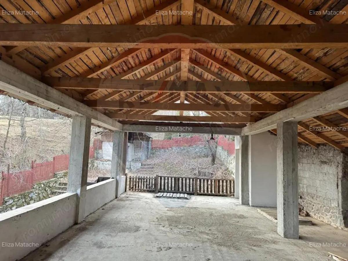 Vila de vanzare in zona Central Campulung-Muscel - 15