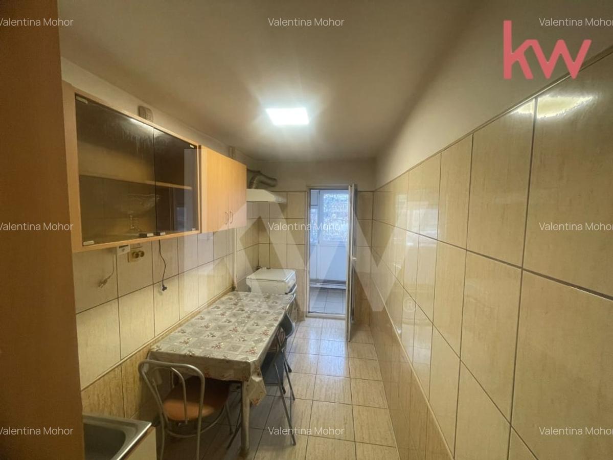 Apartament Decomandat 3 Camere, 1 Mai, Ion Oblemenco - 5