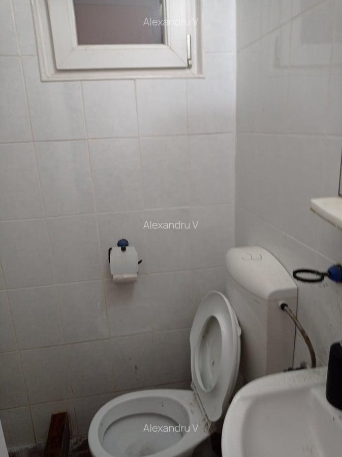 Vanzare garsoniera in Eroii Revolutiei - 5