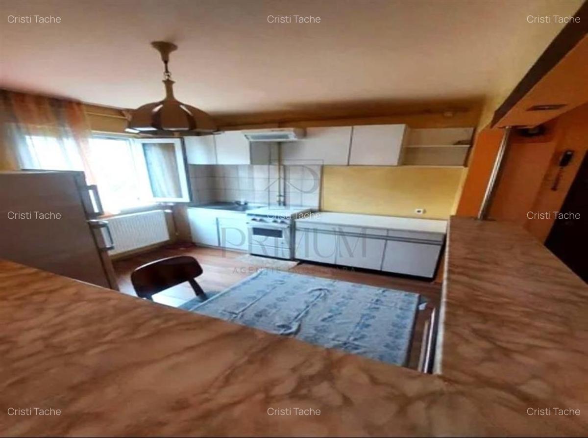 CIRCUMVALATIUNII - 3 cam - 1 baie - 1 balcon - centrala proprie - ETAJ 3 - 3