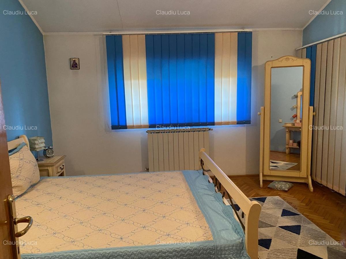 Casă spațioasă în Chiajna- Roșu, ideală pentru rezidențial sau afaceri! - 15