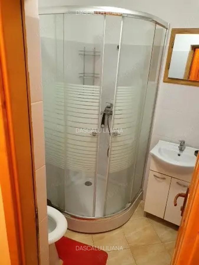 Vand apartament cu 2 camere in Sinaia Cartier Furnica - 4