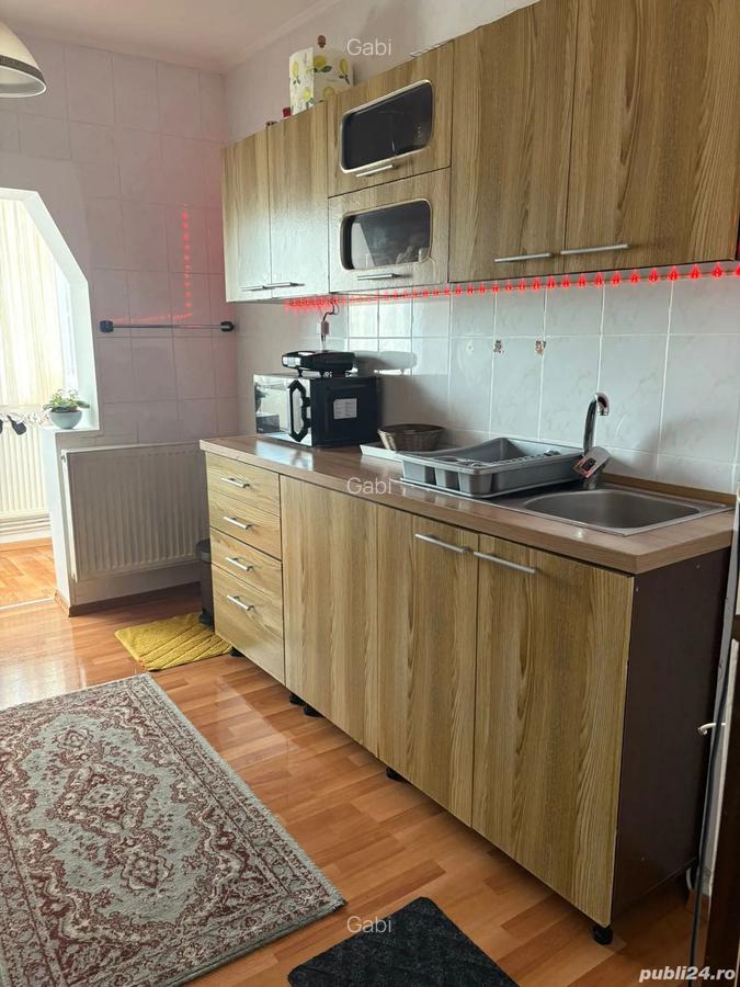 Vand apartament situat in Stalpeni - 5