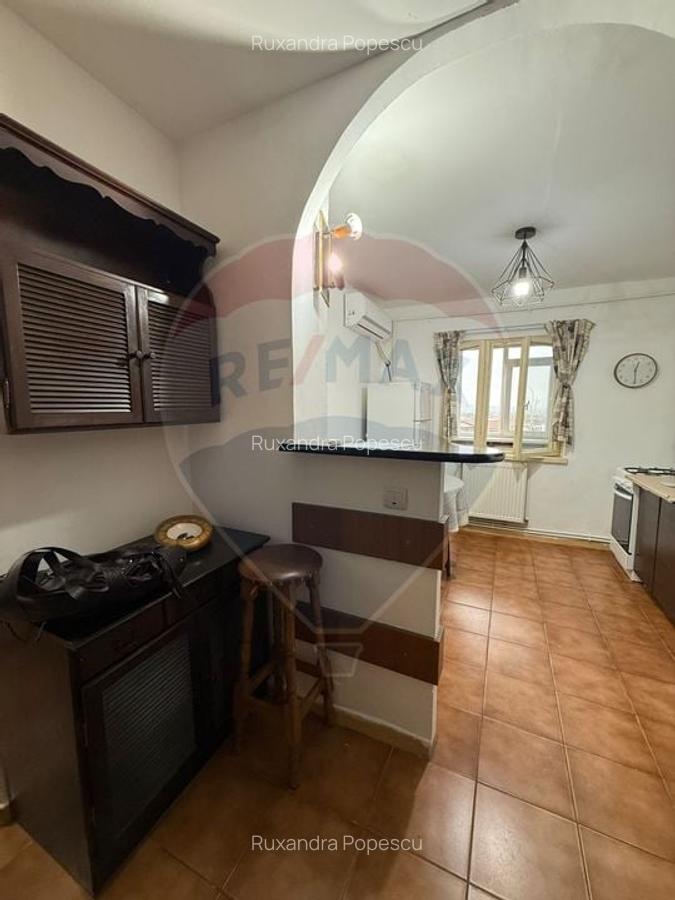 Apartament cu 2 camere de inchiriat in zona 1 Mai - 9