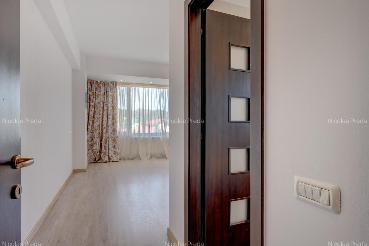Modern 3 bedroom apartment near British School. FIRST RENTAL. - 5