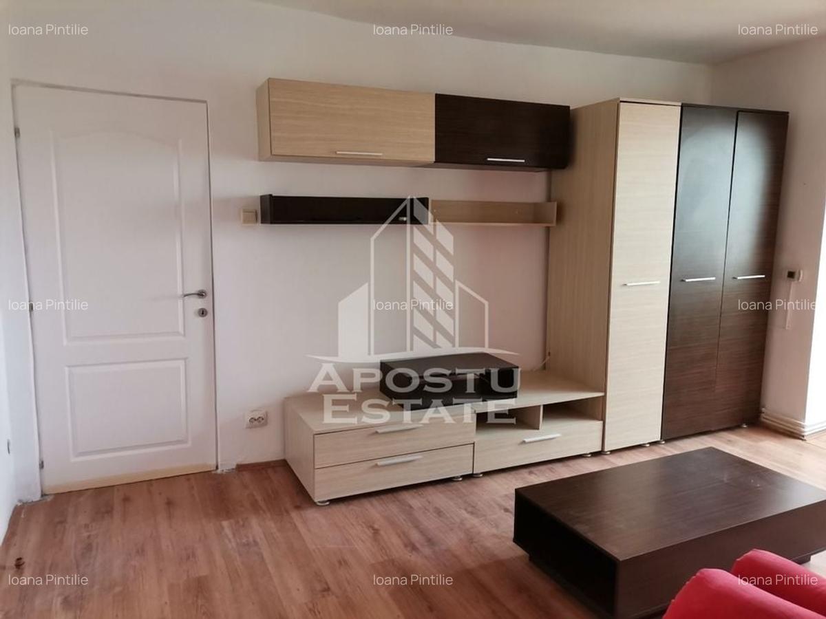 Apartament cu 2 camere semidecomandat, mobilat în Complex Studențesc - 4