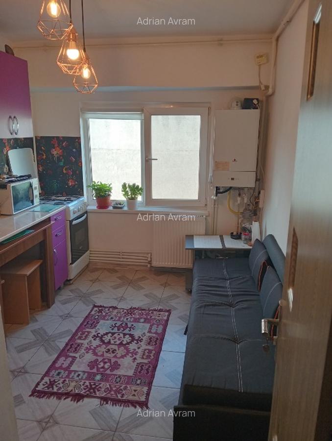 Vând apartament - 2