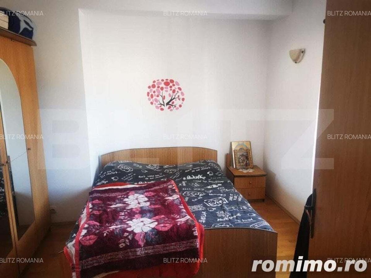 Casa 10 camere, 300 mp utili , teren 700 mp - 4