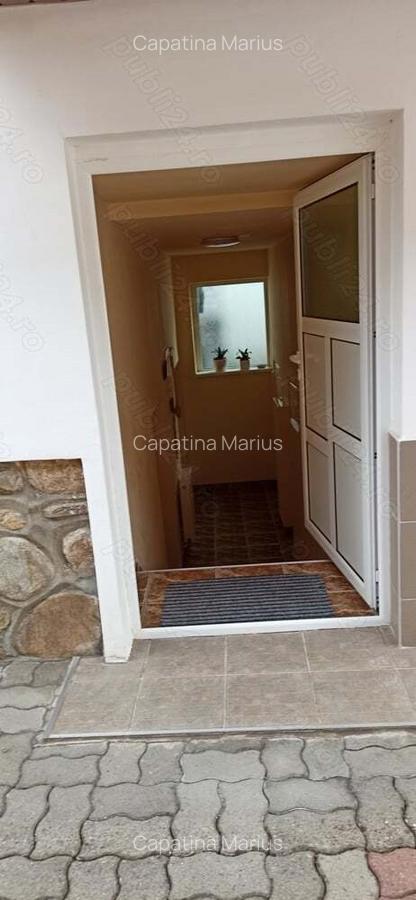 VIND apartament IN CASA cu etaj apartamentul este la parter , INTRARE SEPARATA, utilitati separate - 10
